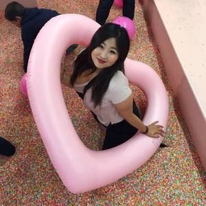 Meet your Posher, Julia